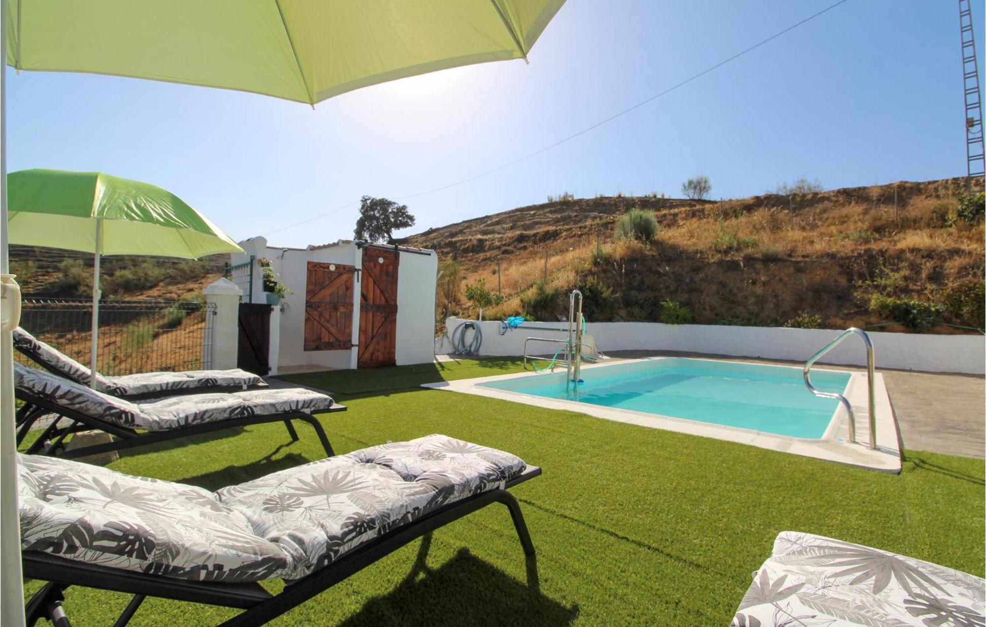 4 Bedroom Gorgeous Home In Sedella Extérieur photo